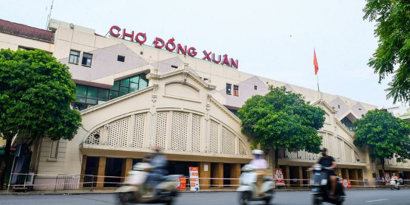 Đông Xuân chợ đầu mối lớn nhất Hà Nội